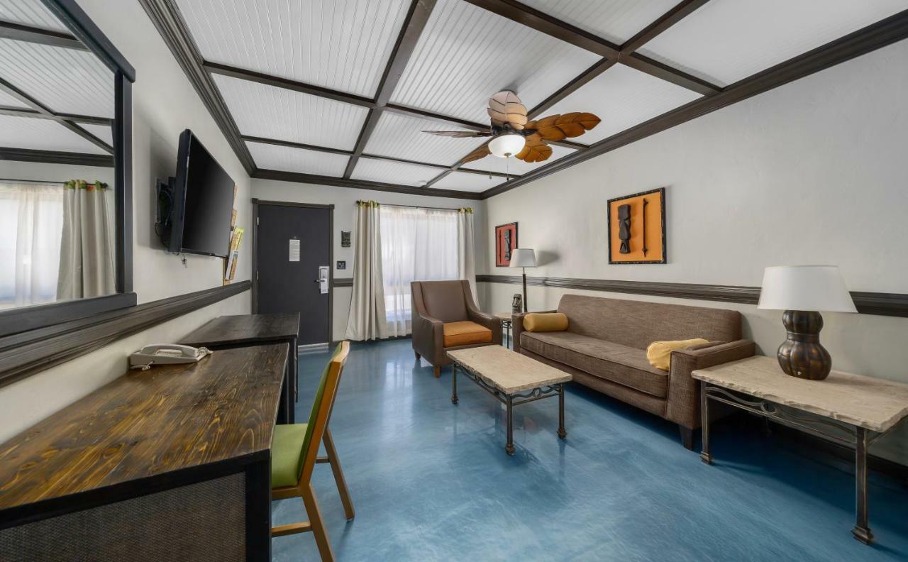 Caliente Tropics Hotel Палм Спринг Екстериор снимка