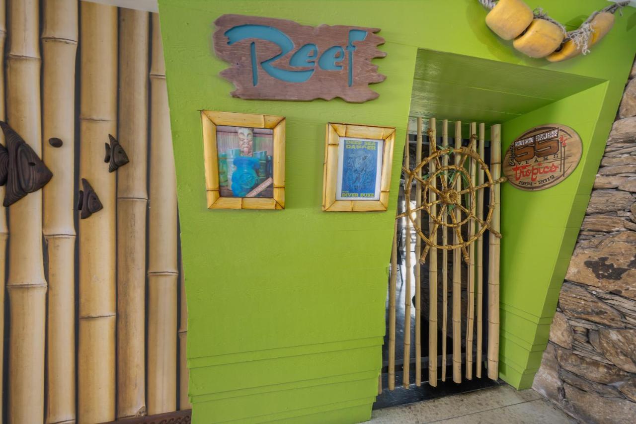 Caliente Tropics Hotel Палм Спринг Екстериор снимка